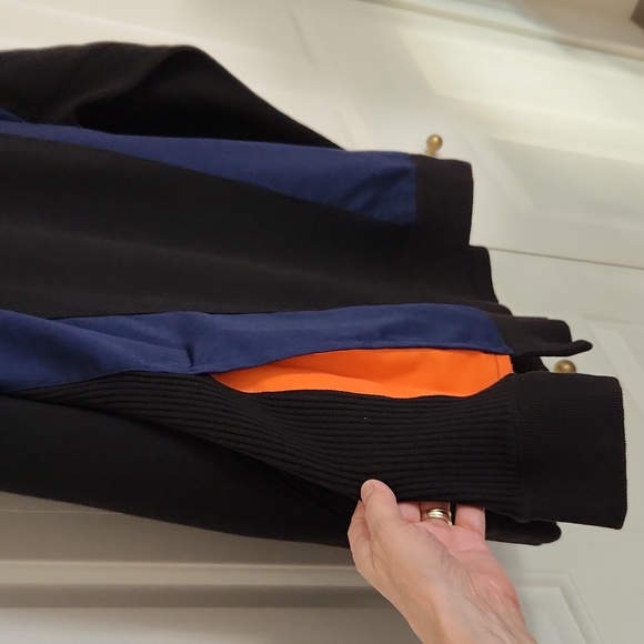 niko and...  men's Pleated pullover - Picture 4 of 6